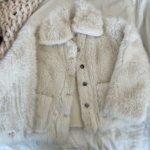 Source Unknown faux fur coat